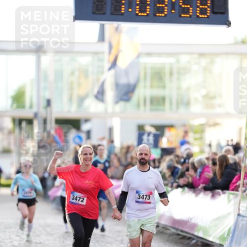 12.06.2026 - Holstenköstenlauf LAZAROV Photography http://msf.ph/oto/9738275 12.06.2026 20:03:57 Laufen 3472, 3473, 3856, 3857 meine-sportfotos.de