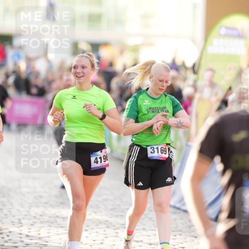 12.06.2026 - Holstenköstenlauf LAZAROV Photography http://msf.ph/oto/9738297 12.06.2026 20:03:34 Laufen 3169, 3252, 3319, 4110, 4111, 4112, 4194, 4196, 4691, 4847 meine-sportfotos.de