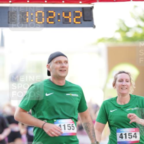 12.06.2026 - Holstenköstenlauf LAZAROV Photography http://msf.ph/oto/9738355 12.06.2026 20:02:41 Laufen 3125, 3184, 3905, 3933, 3940, 4154, 4155, 4526, 4557 meine-sportfotos.de