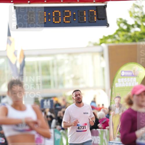 12.06.2026 - Holstenköstenlauf LAZAROV Photography http://msf.ph/oto/9738381 12.06.2026 20:02:16 Laufen 3041, 3131, 4523, 4731 meine-sportfotos.de
