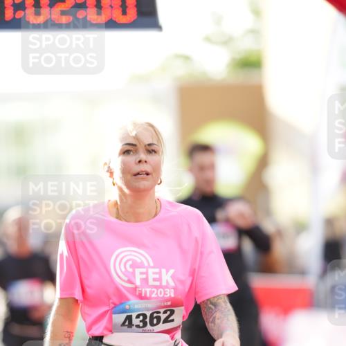 12.06.2026 - Holstenköstenlauf LAZAROV Photography http://msf.ph/oto/9738402 12.06.2026 20:01:59 Laufen 3166, 3167, 3451, 3485, 3766, 4358, 4362, 4616, 4748 meine-sportfotos.de