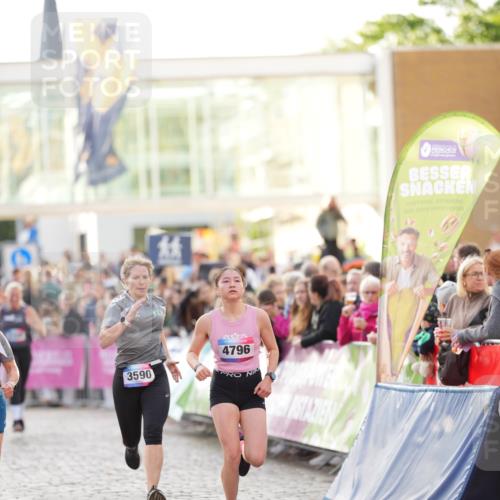 12.06.2026 - Holstenköstenlauf LAZAROV Photography http://msf.ph/oto/9738433 12.06.2026 20:01:29 Laufen 3079, 3590, 4692, 4796 meine-sportfotos.de
