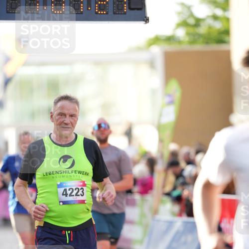 12.06.2026 - Holstenköstenlauf LAZAROV Photography http://msf.ph/oto/9738443 12.06.2026 20:01:20 Laufen 3122, 3921, 4223, 4579, 4878, 4880 meine-sportfotos.de