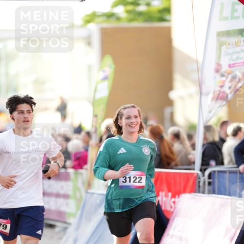 12.06.2026 - Holstenköstenlauf LAZAROV Photography http://msf.ph/oto/9738446 12.06.2026 20:01:18 Laufen 3122, 3921, 4223, 4579, 4878, 4880 meine-sportfotos.de