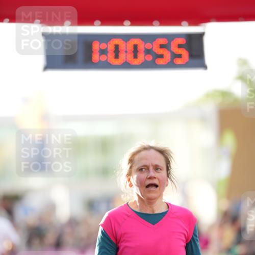 12.06.2026 - Holstenköstenlauf LAZAROV Photography http://msf.ph/oto/9738469 12.06.2026 20:00:55 Laufen 3558, 4149, 4439, 4792, 4931 meine-sportfotos.de
