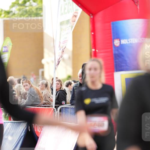 12.06.2026 - Holstenköstenlauf LAZAROV Photography http://msf.ph/oto/9738501 12.06.2026 20:00:25 Laufen 3087, 3154, 3566, 4246, 4365, 4366, 4933 meine-sportfotos.de