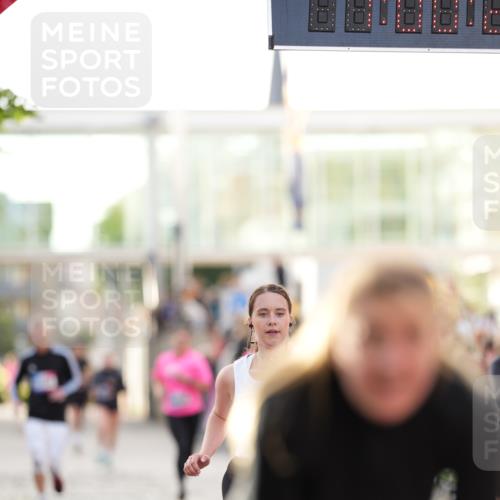12.06.2026 - Holstenköstenlauf LAZAROV Photography http://msf.ph/oto/9738505 12.06.2026 20:00:22 Laufen 3055, 3087, 3154, 3879, 4246, 4365, 4366, 4933 meine-sportfotos.de