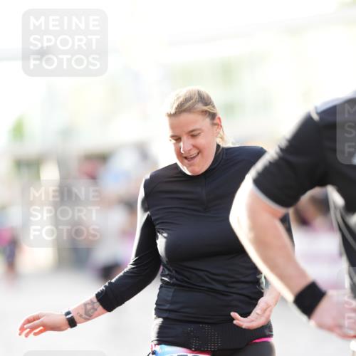 12.06.2026 - Holstenköstenlauf LAZAROV Photography http://msf.ph/oto/9738511 12.06.2026 20:00:12 Laufen 3178, 3382, 3653, 3654, 3785, 4601, 4723, 4834 meine-sportfotos.de