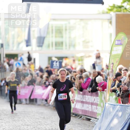12.06.2026 - Holstenköstenlauf LAZAROV Photography http://msf.ph/oto/9738591 12.06.2026 19:59:04 Laufen 3029, 3278 meine-sportfotos.de