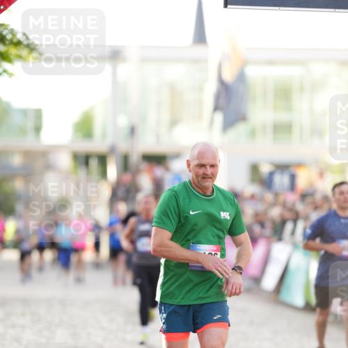 12.06.2026 - Holstenköstenlauf LAZAROV Photography http://msf.ph/oto/9738620 12.06.2026 19:58:33 Laufen 3057, 3136, 3205, 3244, 3422, 3791, 4126, 4659, 4705 meine-sportfotos.de
