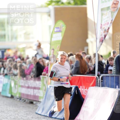 12.06.2026 - Holstenköstenlauf LAZAROV Photography http://msf.ph/oto/9738641 12.06.2026 19:58:19 Laufen 3037, 3180, 3887, 4577 meine-sportfotos.de