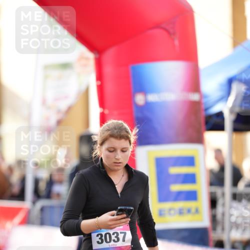 12.06.2026 - Holstenköstenlauf LAZAROV Photography http://msf.ph/oto/9738646 12.06.2026 19:58:15 Laufen 3037, 3180, 4363 meine-sportfotos.de