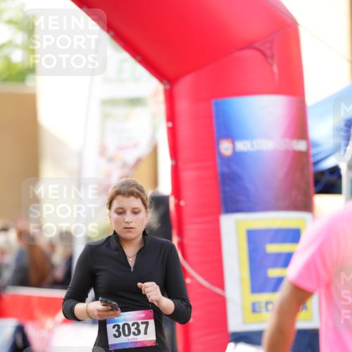 12.06.2026 - Holstenköstenlauf LAZAROV Photography http://msf.ph/oto/9738647 12.06.2026 19:58:15 Laufen 3037, 3180, 4363 meine-sportfotos.de