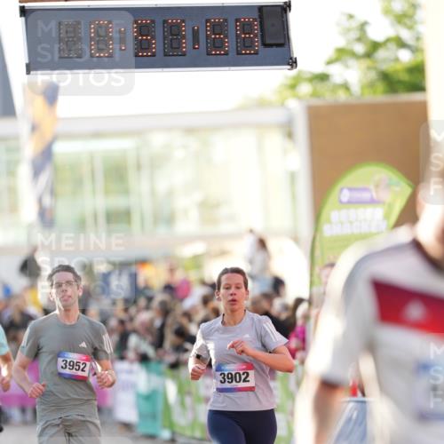 12.06.2026 - Holstenköstenlauf LAZAROV Photography http://msf.ph/oto/9738663 12.06.2026 19:57:58 Laufen 3104, 3534, 3824, 3902, 3952, 4113, 4855, 4856 meine-sportfotos.de