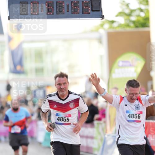 12.06.2026 - Holstenköstenlauf LAZAROV Photography http://msf.ph/oto/9738667 12.06.2026 19:57:54 Laufen 3063, 3104, 3411, 3417, 3534, 3753, 3902, 4855, 4856 meine-sportfotos.de
