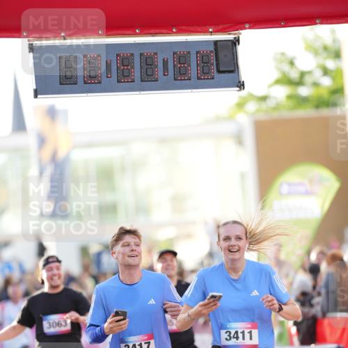 12.06.2026 - Holstenköstenlauf LAZAROV Photography http://msf.ph/oto/9738674 12.06.2026 19:57:49 Laufen 3063, 3104, 3170, 3411, 3417, 3753 meine-sportfotos.de