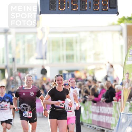 12.06.2026 - Holstenköstenlauf LAZAROV Photography http://msf.ph/oto/9738687 12.06.2026 19:57:39 Laufen 3423, 3424, 3511, 3760, 4275, 4372, 4562, 4615 meine-sportfotos.de