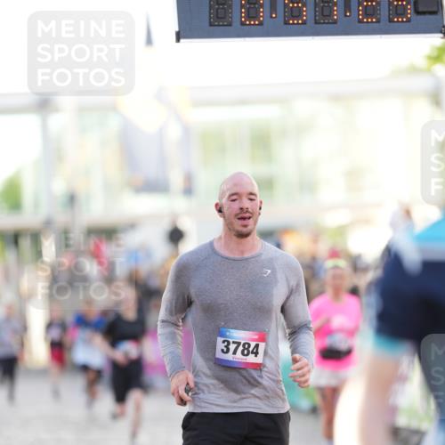 12.06.2026 - Holstenköstenlauf LAZAROV Photography http://msf.ph/oto/9738704 12.06.2026 19:57:25 Laufen 3190, 3194, 3260, 3784, 3892, 3991, 4376, 4377, 4566, 4592, 4802 meine-sportfotos.de