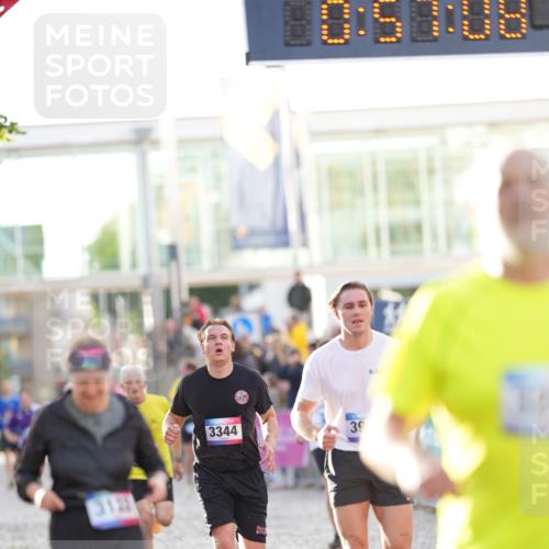 12.06.2026 - Holstenköstenlauf LAZAROV Photography http://msf.ph/oto/9738720 12.06.2026 19:57:07 Laufen 3133, 3256, 3292, 3344, 3400, 3958, 4132, 4891 meine-sportfotos.de