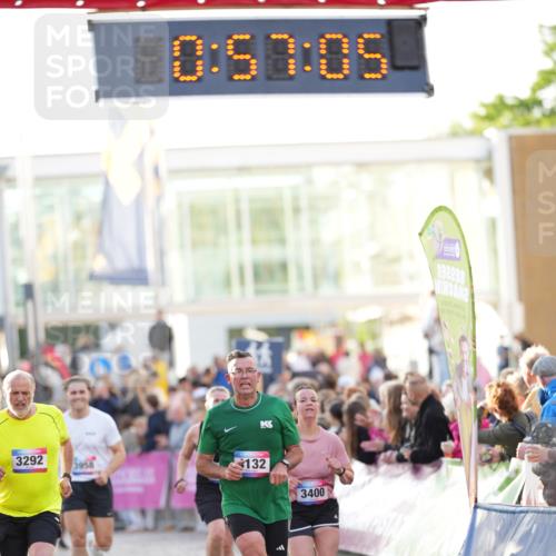 12.06.2026 - Holstenköstenlauf LAZAROV Photography http://msf.ph/oto/9738726 12.06.2026 19:57:04 Laufen 3133, 3256, 3292, 3400, 4132, 4891 meine-sportfotos.de