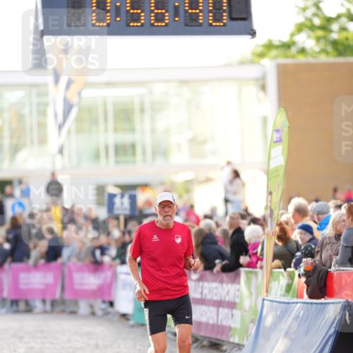 12.06.2026 - Holstenköstenlauf LAZAROV Photography http://msf.ph/oto/9738753 12.06.2026 19:56:39 Laufen 3061, 4270, 4771 meine-sportfotos.de