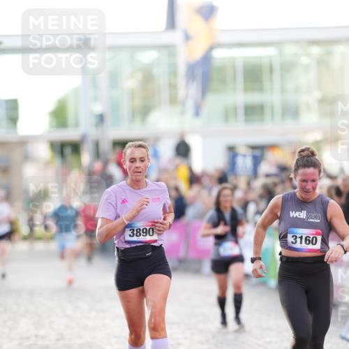 12.06.2026 - Holstenköstenlauf LAZAROV Photography http://msf.ph/oto/9738764 12.06.2026 19:56:28 Laufen 3160, 3242, 3397, 3767, 3890 meine-sportfotos.de