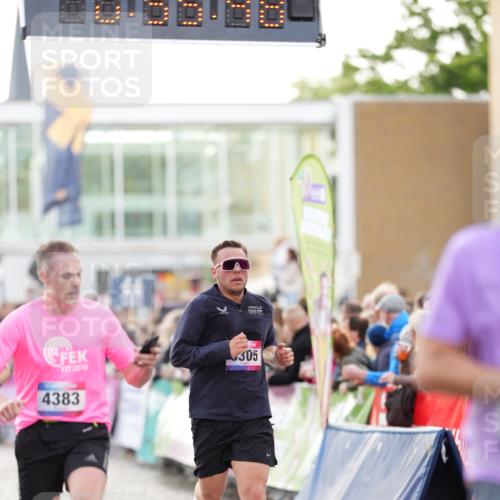 12.06.2026 - Holstenköstenlauf LAZAROV Photography http://msf.ph/oto/9738798 12.06.2026 19:55:47 Laufen 3227, 3305, 3543, 4224, 4383, 4400 meine-sportfotos.de