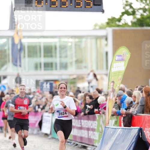 12.06.2026 - Holstenköstenlauf LAZAROV Photography http://msf.ph/oto/9738817 12.06.2026 19:55:35 Laufen 3247, 3283, 3519, 3668, 3924, 4158, 4390, 4416, 4712 meine-sportfotos.de