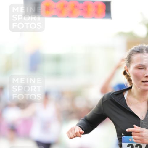 12.06.2026 - Holstenköstenlauf LAZAROV Photography http://msf.ph/oto/9738822 12.06.2026 19:55:32 Laufen 3247, 3283, 3460, 3924, 4390, 4416 meine-sportfotos.de