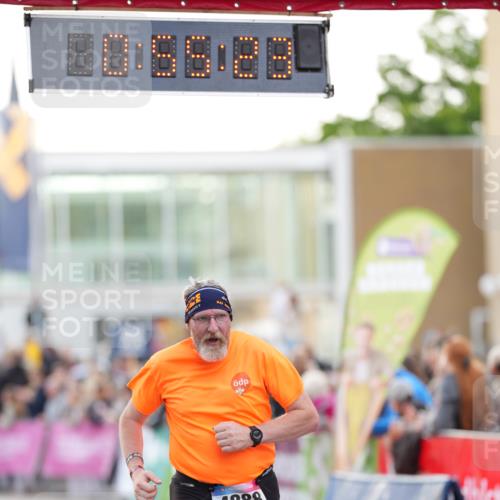 12.06.2026 - Holstenköstenlauf LAZAROV Photography http://msf.ph/oto/9738832 12.06.2026 19:55:22 Laufen 3364, 3684, 3779, 3796, 3877, 4876, 4888 meine-sportfotos.de