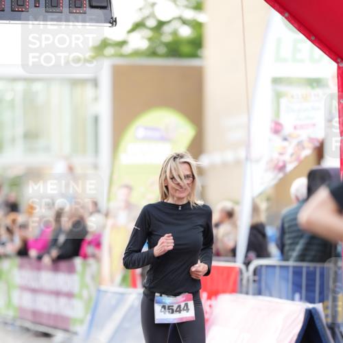 12.06.2026 - Holstenköstenlauf LAZAROV Photography http://msf.ph/oto/9738842 12.06.2026 19:55:14 Laufen 3364, 3368, 3684, 3762, 3779, 3796, 3877, 4241, 4544, 4876 meine-sportfotos.de
