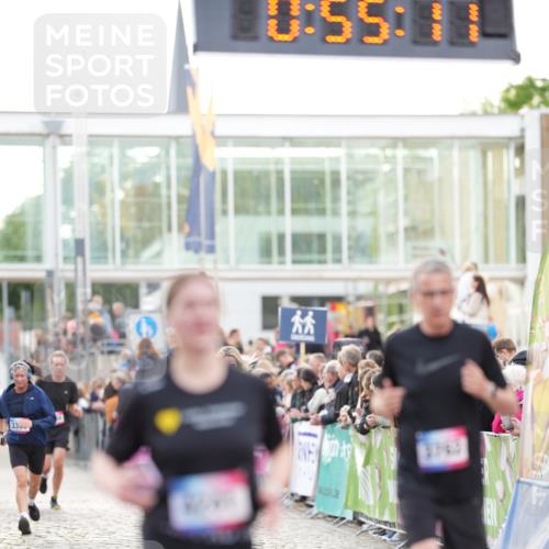 12.06.2026 - Holstenköstenlauf LAZAROV Photography http://msf.ph/oto/9738846 12.06.2026 19:55:10 Laufen 3762, 3914, 4241, 4544 meine-sportfotos.de