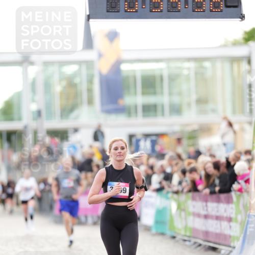 12.06.2026 - Holstenköstenlauf LAZAROV Photography http://msf.ph/oto/9738857 12.06.2026 19:54:55 Laufen 3102, 3537, 3569, 4144, 4145, 4820 meine-sportfotos.de