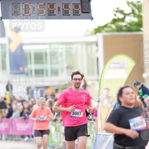 12.06.2026 - Holstenköstenlauf LAZAROV Photography http://msf.ph/oto/9738874 12.06.2026 19:54:43 Laufen 3007, 3053, 3618, 4551, 4600 meine-sportfotos.de
