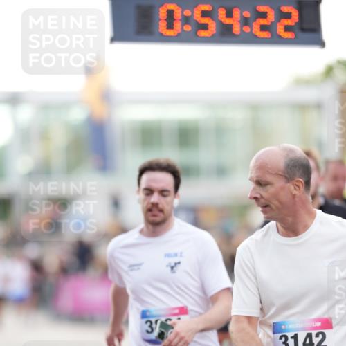 12.06.2026 - Holstenköstenlauf LAZAROV Photography http://msf.ph/oto/9738892 12.06.2026 19:54:21 Laufen 3142, 3249, 3810, 3891, 4593, 4812, 4840 meine-sportfotos.de