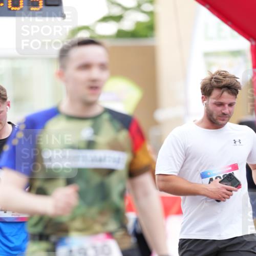 12.06.2026 - Holstenköstenlauf LAZAROV Photography http://msf.ph/oto/9738909 12.06.2026 19:54:08 Laufen 3187, 3200, 4460, 4881, 4930 meine-sportfotos.de