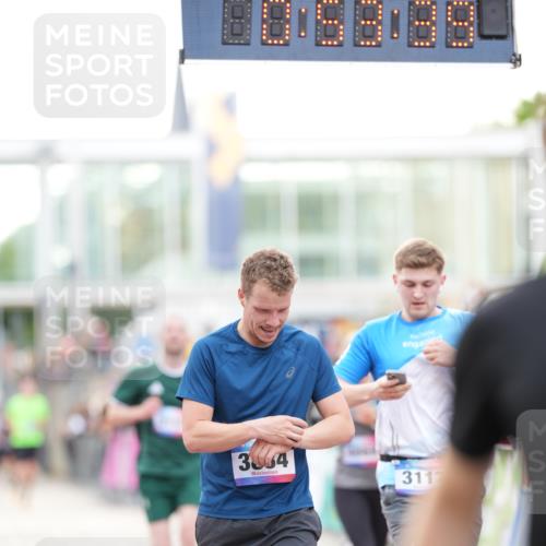 12.06.2026 - Holstenköstenlauf LAZAROV Photography http://msf.ph/oto/9738941 12.06.2026 19:53:38 Laufen 3117, 3147, 3186, 3206, 3434, 3557, 3615, 3755, 3834, 3973, 4173, 4184, 4225, 4625, 4869 meine-sportfotos.de