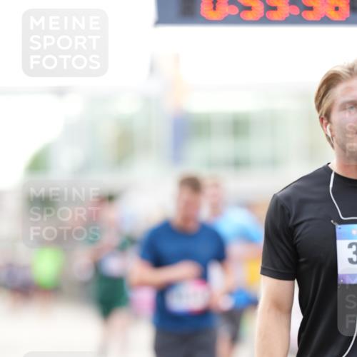 12.06.2026 - Holstenköstenlauf LAZAROV Photography http://msf.ph/oto/9738942 12.06.2026 19:53:37 Laufen 3117, 3147, 3186, 3206, 3434, 3557, 3615, 3834, 3973, 4173, 4184, 4225, 4625, 4869 meine-sportfotos.de