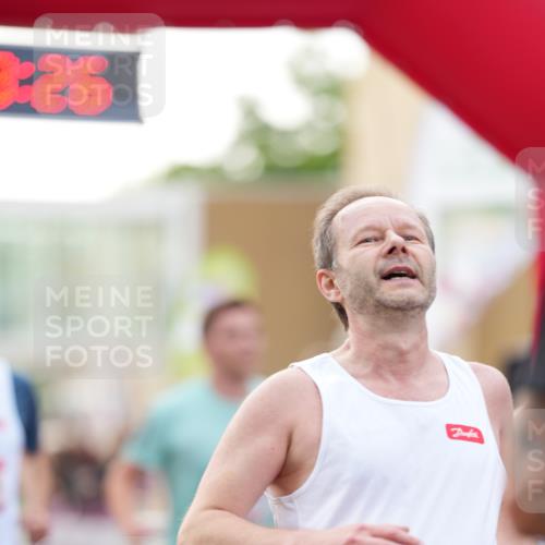 12.06.2026 - Holstenköstenlauf LAZAROV Photography http://msf.ph/oto/9738957 12.06.2026 19:53:26 Laufen 3455, 3593, 3759, 4157, 4237, 4420, 4425, 4444, 4582, 4754, 4806 meine-sportfotos.de
