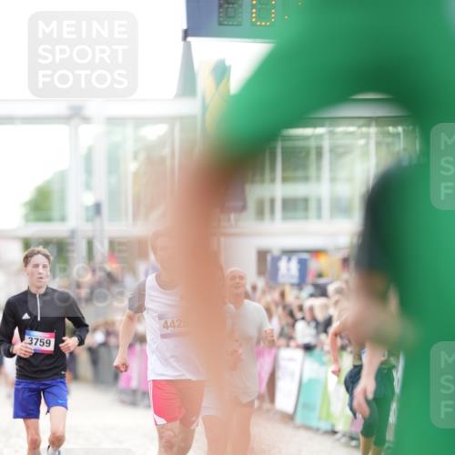12.06.2026 - Holstenköstenlauf LAZAROV Photography http://msf.ph/oto/9738961 12.06.2026 19:53:24 Laufen 3086, 3455, 3593, 3759, 4157, 4237, 4420, 4425, 4444, 4582, 4754, 4806 meine-sportfotos.de