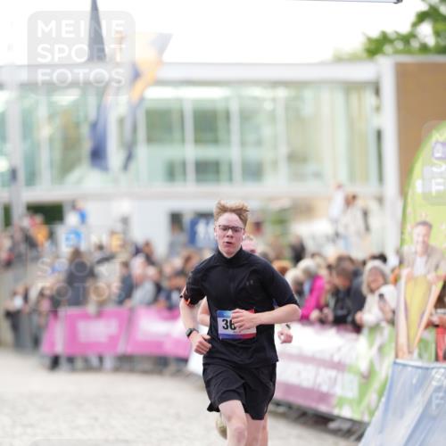12.06.2026 - Holstenköstenlauf LAZAROV Photography http://msf.ph/oto/9739051 12.06.2026 19:52:04 Laufen 3671, 3758, 4385, 4699, 4794 meine-sportfotos.de