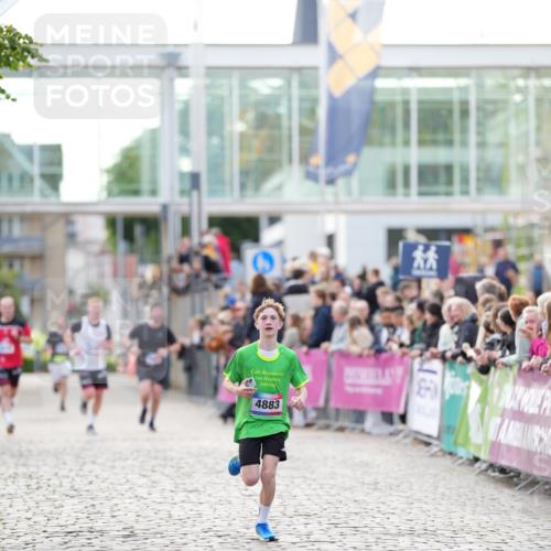 12.06.2026 - Holstenköstenlauf LAZAROV Photography http://msf.ph/oto/9739085 12.06.2026 19:51:30 Laufen 3106, 3341, 3522, 3723, 4871, 4883, 4923 meine-sportfotos.de