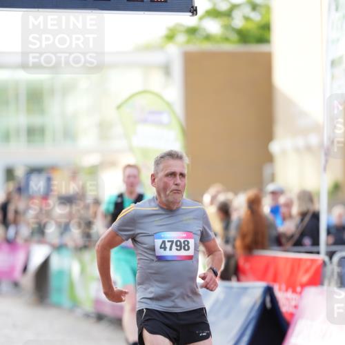 12.06.2026 - Holstenköstenlauf LAZAROV Photography http://msf.ph/oto/9739135 12.06.2026 19:50:37 Laufen 3416, 3430, 4226, 4266, 4518, 4684, 4685, 4798 meine-sportfotos.de