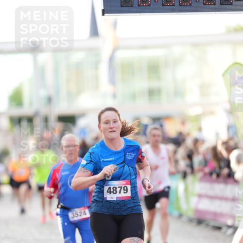 12.06.2026 - Holstenköstenlauf LAZAROV Photography http://msf.ph/oto/9739147 12.06.2026 19:50:23 Laufen 3112, 3524, 3946, 3949, 4248, 4418, 4437, 4719, 4879 meine-sportfotos.de