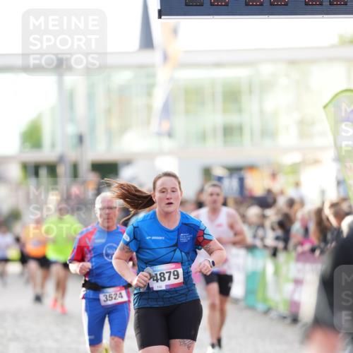 12.06.2026 - Holstenköstenlauf LAZAROV Photography http://msf.ph/oto/9739148 12.06.2026 19:50:23 Laufen 3112, 3524, 3946, 3949, 4248, 4418, 4437, 4719, 4879 meine-sportfotos.de