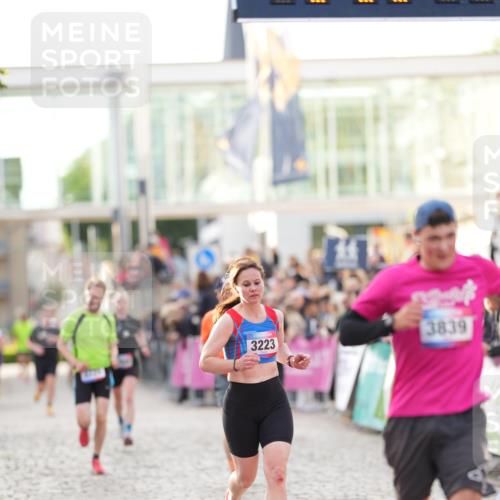 12.06.2026 - Holstenköstenlauf LAZAROV Photography http://msf.ph/oto/9739162 12.06.2026 19:50:13 Laufen 3107, 3223, 3839 meine-sportfotos.de