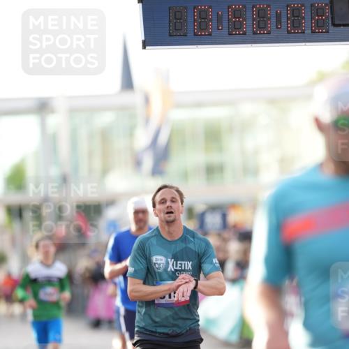 12.06.2026 - Holstenköstenlauf LAZAROV Photography http://msf.ph/oto/9739170 12.06.2026 19:50:01 Laufen 3151, 3343, 3470, 3525, 3731, 4067, 4576, 4602, 4628, 4915 meine-sportfotos.de