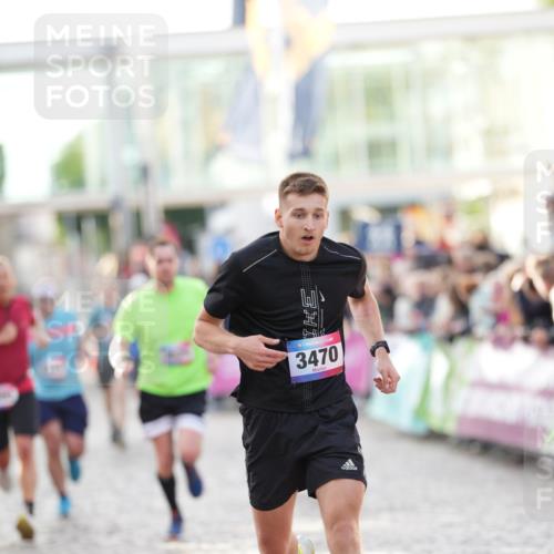 12.06.2026 - Holstenköstenlauf LAZAROV Photography http://msf.ph/oto/9739176 12.06.2026 19:49:56 Laufen 3343, 3470, 3525, 3754, 3838, 4514, 4536, 4576, 4602, 4628 meine-sportfotos.de