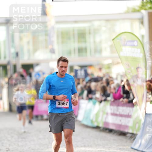 12.06.2026 - Holstenköstenlauf LAZAROV Photography http://msf.ph/oto/9739218 12.06.2026 19:49:20 Laufen 3436, 3567, 3708, 3866, 4354, 4588 meine-sportfotos.de