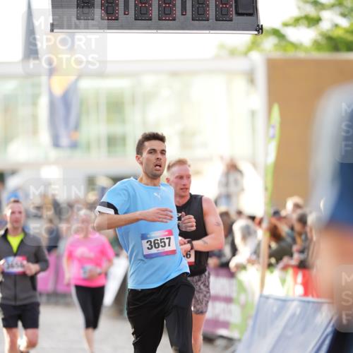 12.06.2026 - Holstenköstenlauf LAZAROV Photography http://msf.ph/oto/9739225 12.06.2026 19:49:13 Laufen 3259, 3436, 3657, 3708, 4354, 4412 meine-sportfotos.de